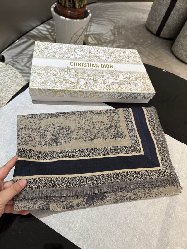 Dior Scarf 140X140cm 57%羊毛43%真丝 E49 (14)