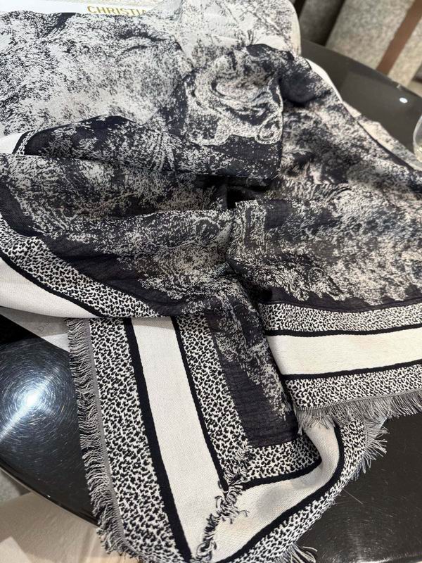 Dior Scarf 140X140cm 57%羊毛43%真丝 E49 (18)