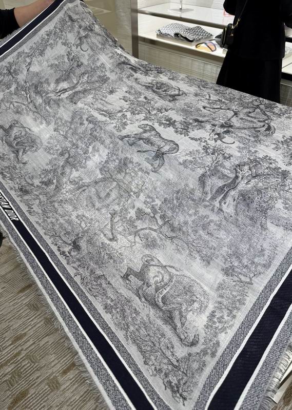 Dior Scarf 140X140cm 57%羊毛43%真丝 E49 (24)