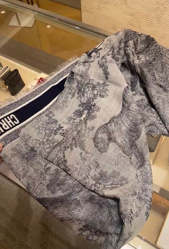 Dior Scarf 140X140cm 57%羊毛43%真丝 E49 (25)