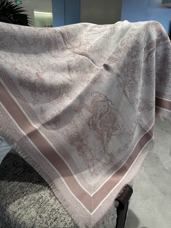 Dior Scarf 140X140cm 57%羊毛43%真丝 E49 (3)