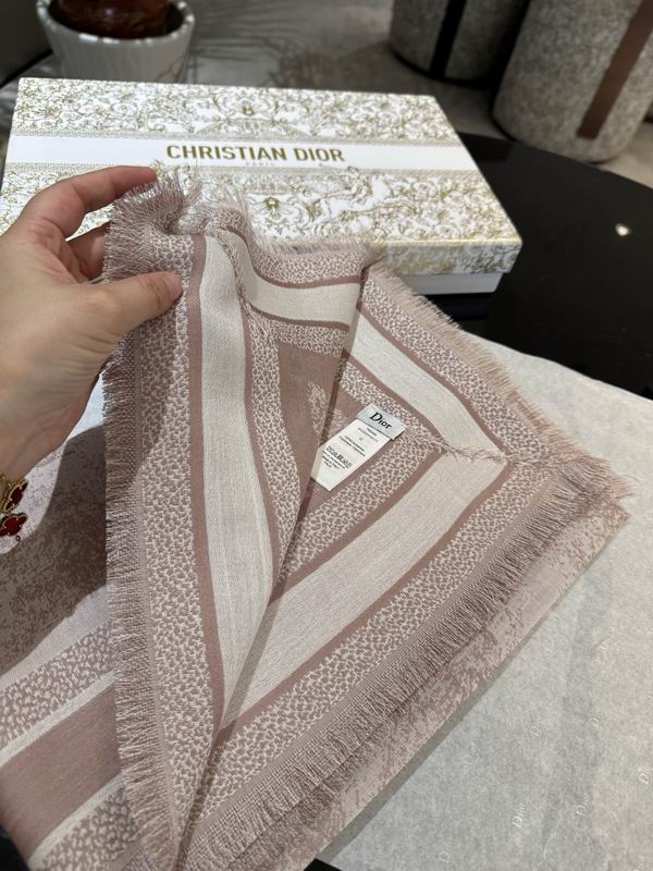 Dior Scarf 140X140cm 57%羊毛43%真丝 E49 (5)