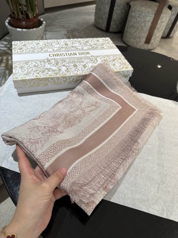 Dior Scarf 140X140cm 57%羊毛43%真丝 E49 (6)