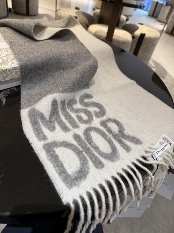 Dior Scarf 17X140cm E14 (3)