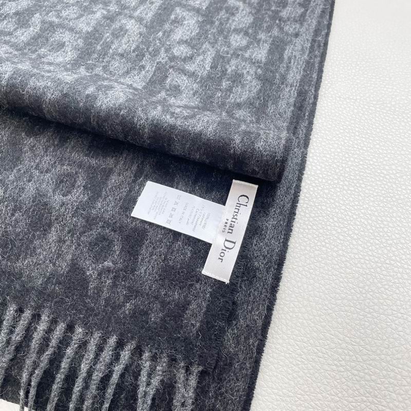Dior Scarf 32X180cm E15 (2)