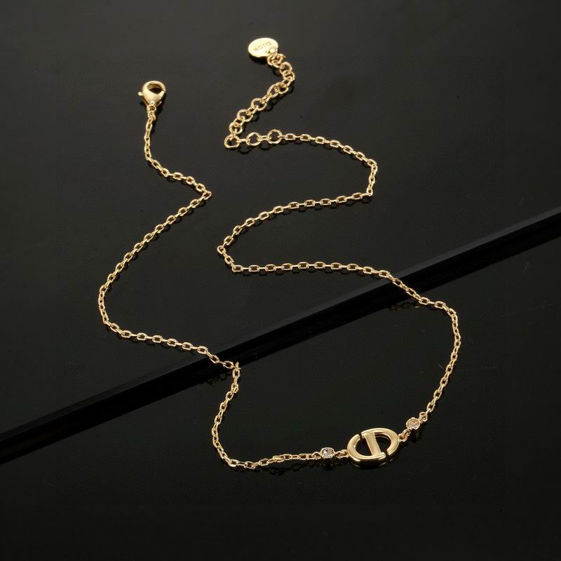 Dior Suits 09yxx03 (3)