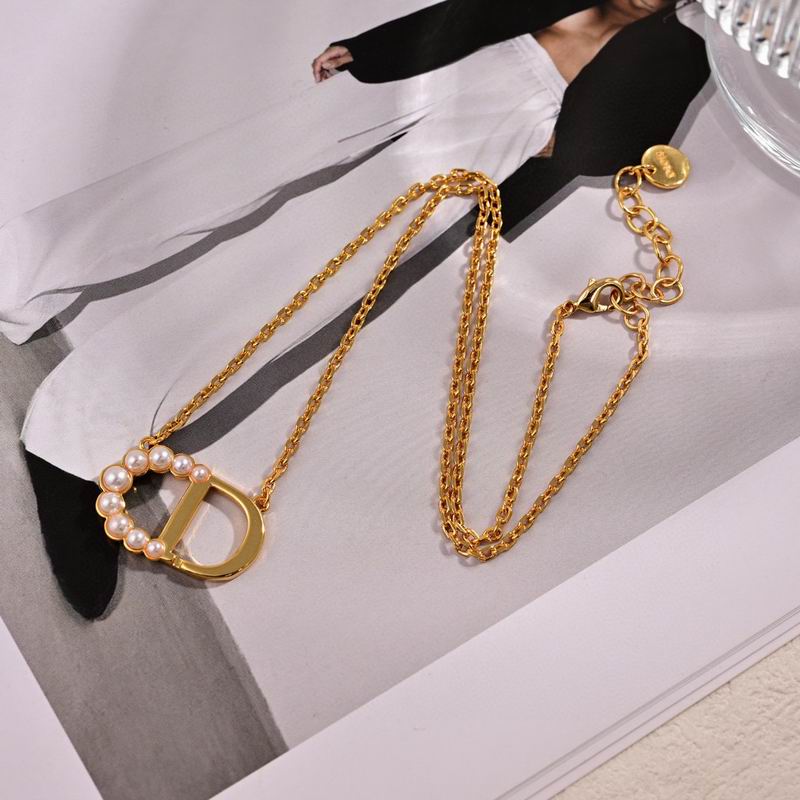 Dior Suits 09yxx08 (6)