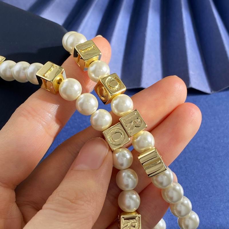 Dior Suits 09yxx10 (6)