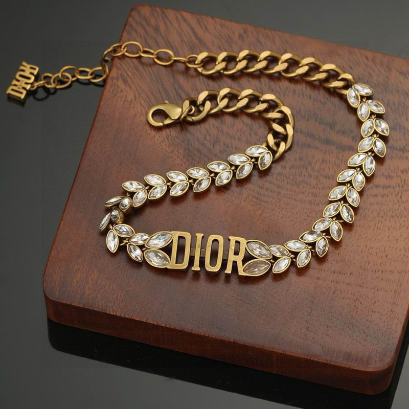 Dior Suits 09yxx15 (6)