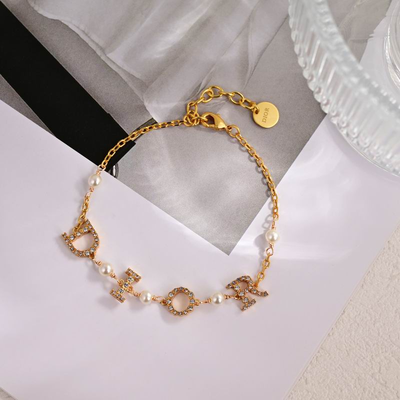 Dior Suits 09yxx17 (5)