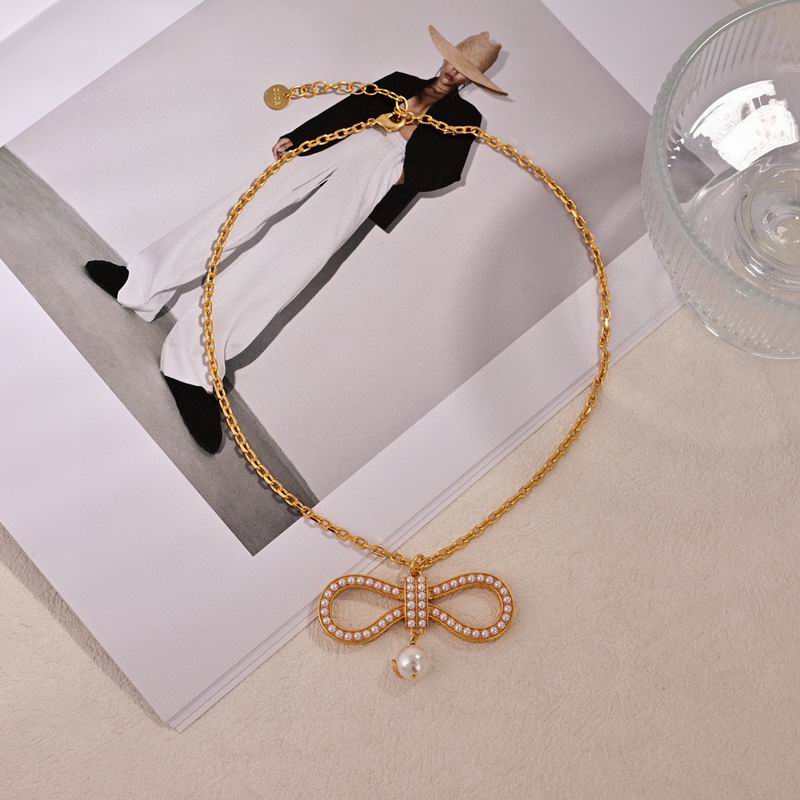 Dior Suits 09yxx18 (2)