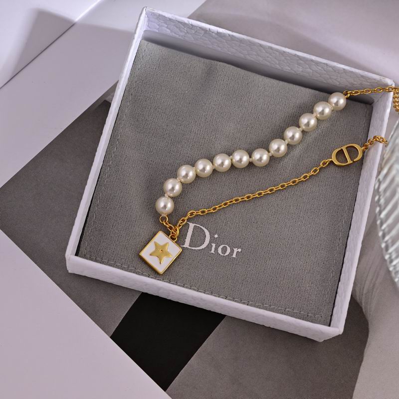 Dior Suits 09yxx21 (8)