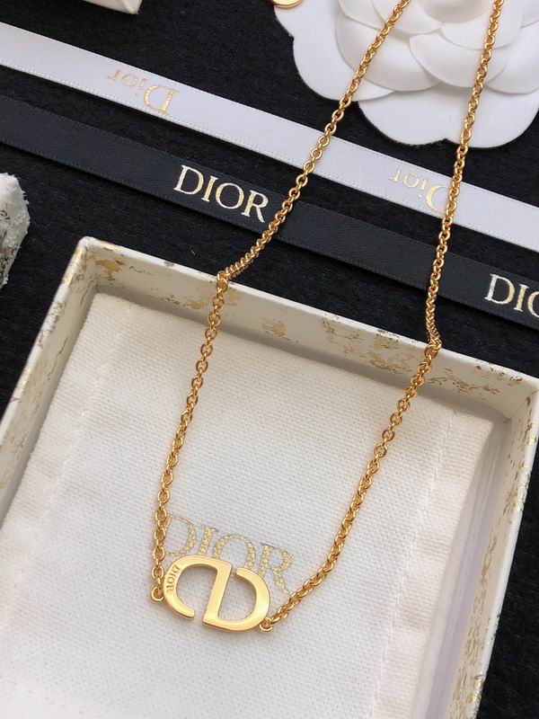 Dior Suits 10yxx23 (8)