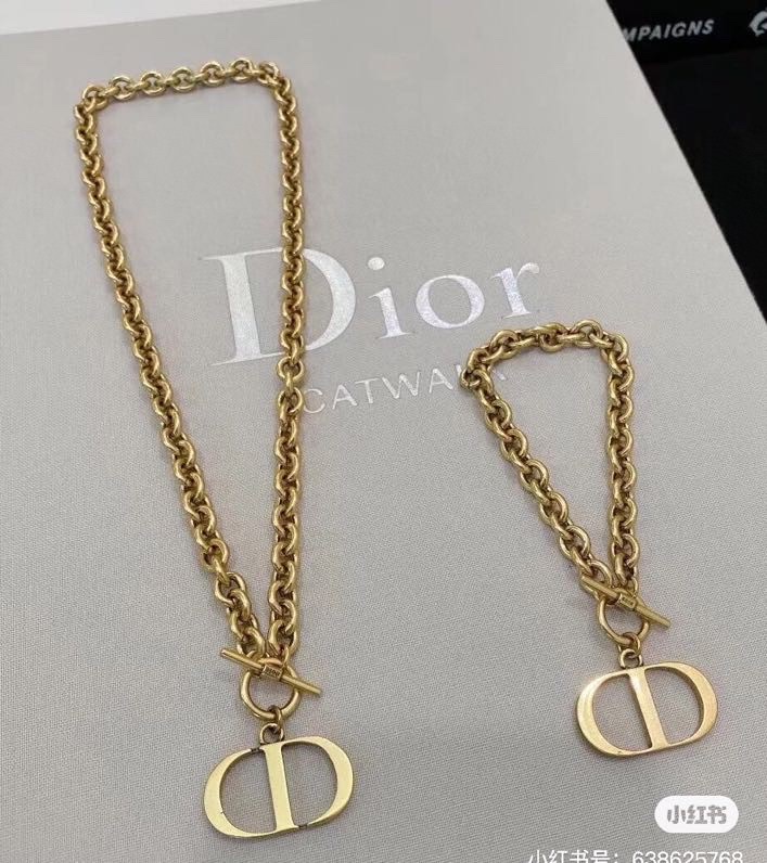 Dior Suits 10yxx24 (4)