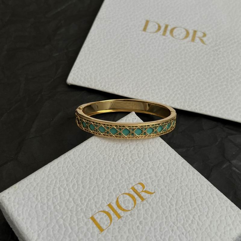 Dior Suits 11yxx29 (10)