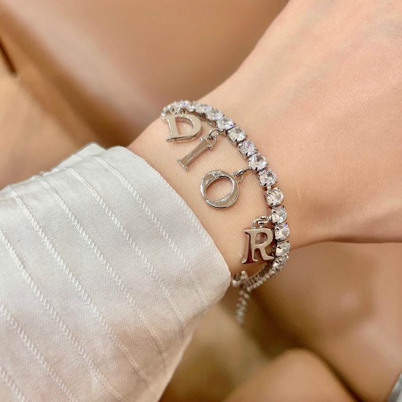 Dior Suits 11yxx31 (8)