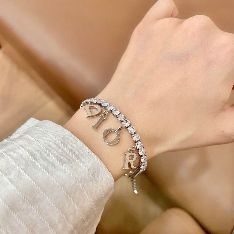 Dior Suits 11yxx31 (9)