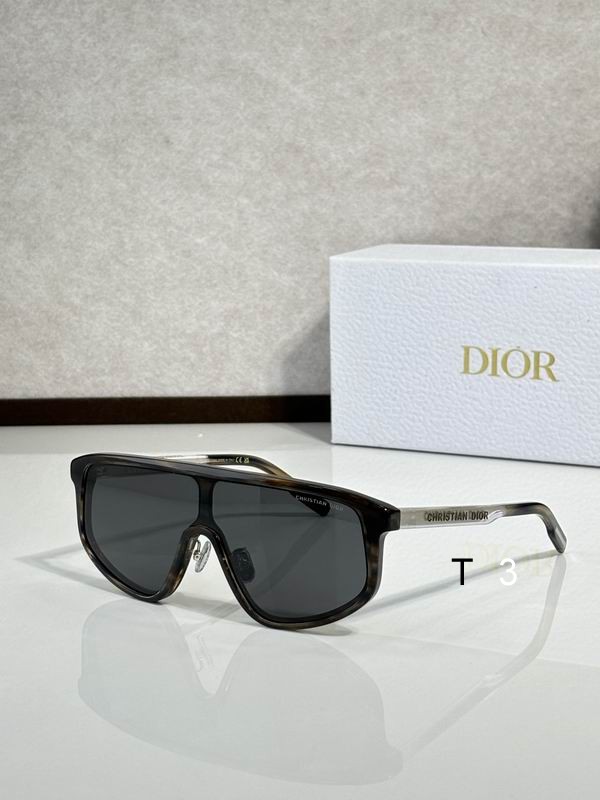 Dior Tag M1F 140 c02