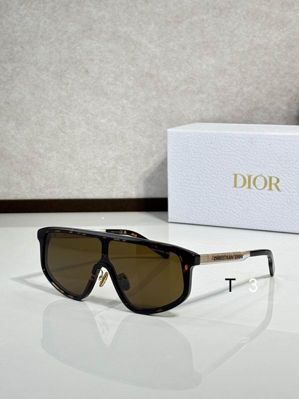 Dior Tag M1F 140 c06