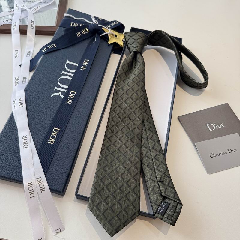 Dior Tie hm (6)