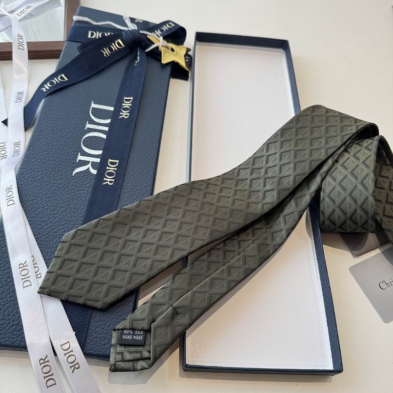 Dior Tie hm (7)