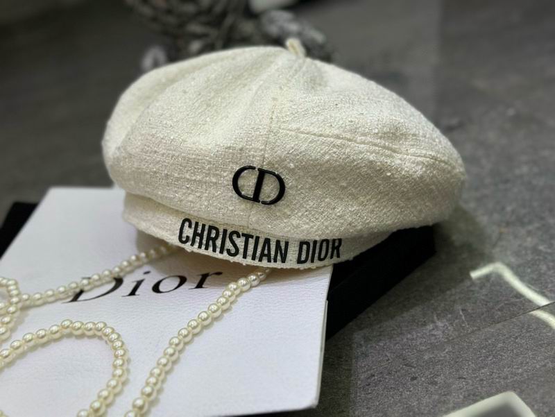 Dior beret dx (111)