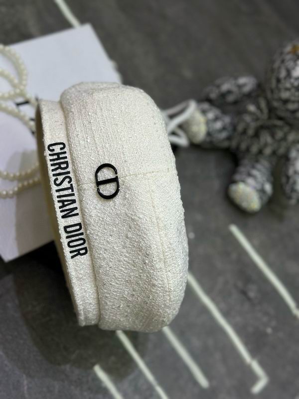 Dior beret dx (112)