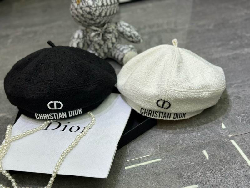 Dior beret dx (114)