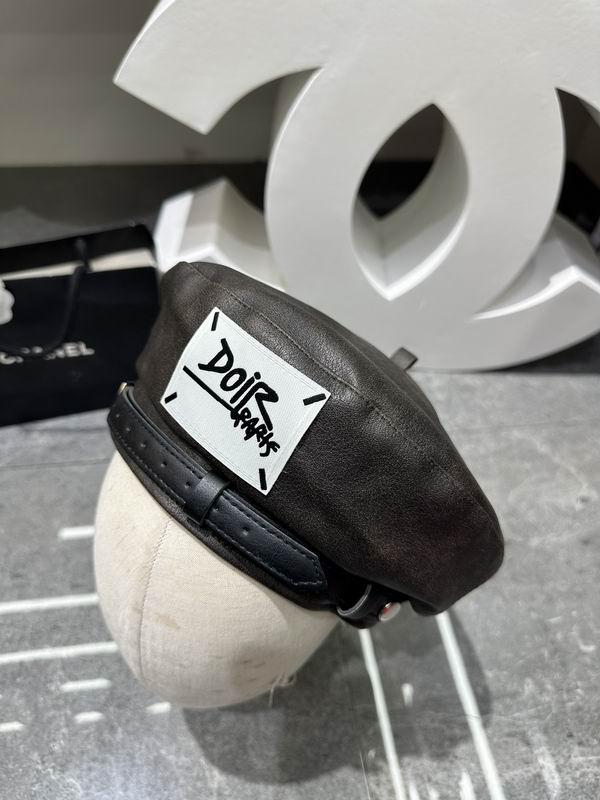 Dior beret dx (125)