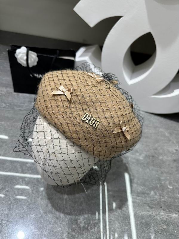 Dior beret dx (200)