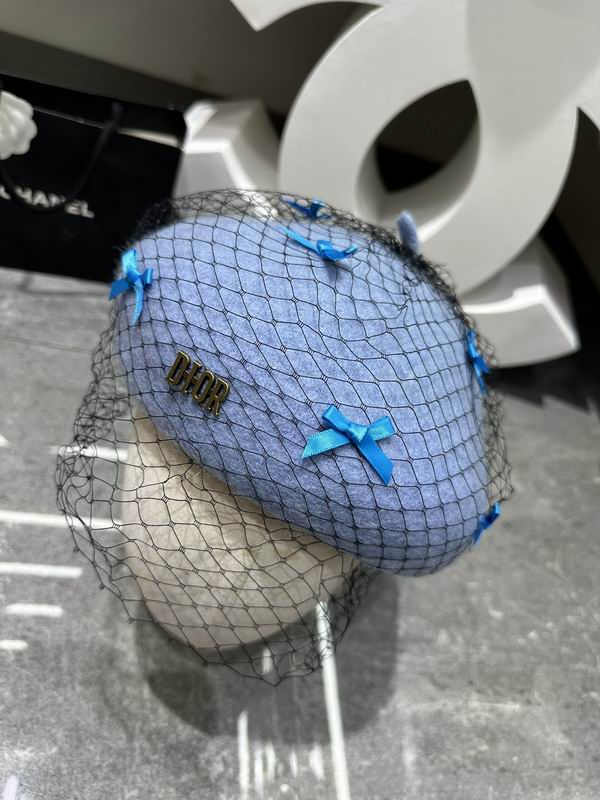 Dior beret dx (202)