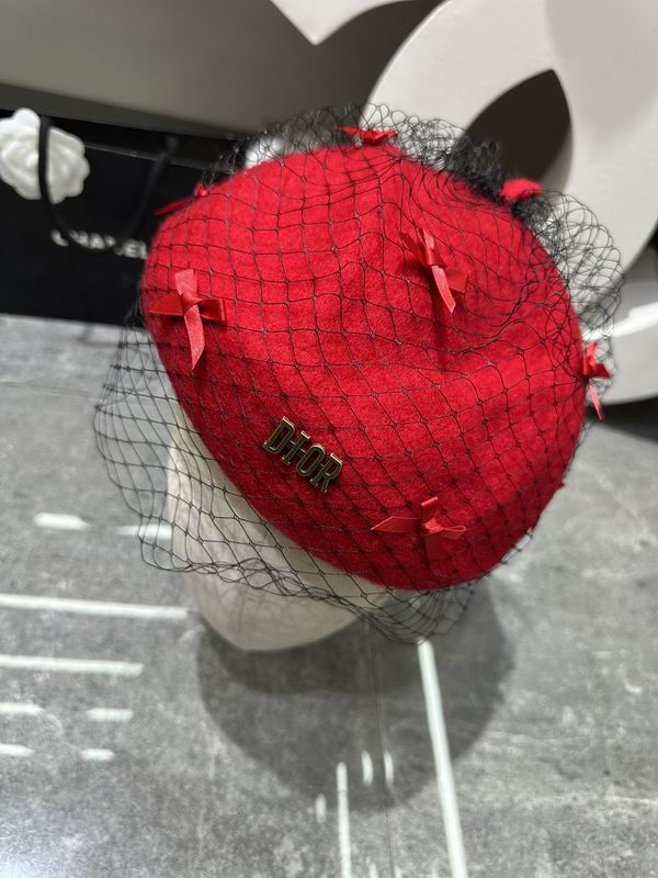 Dior beret dx (206)