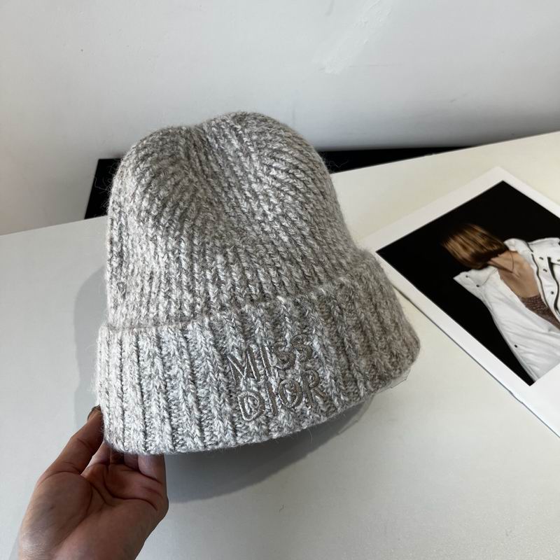 Dior hat (1058)