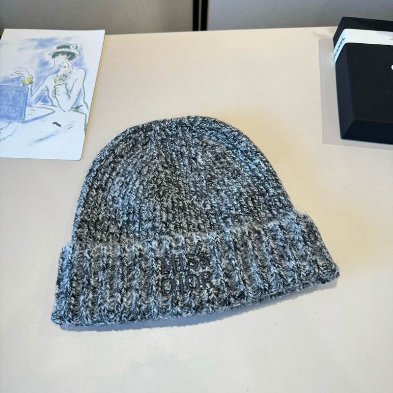 Dior hat (1073)