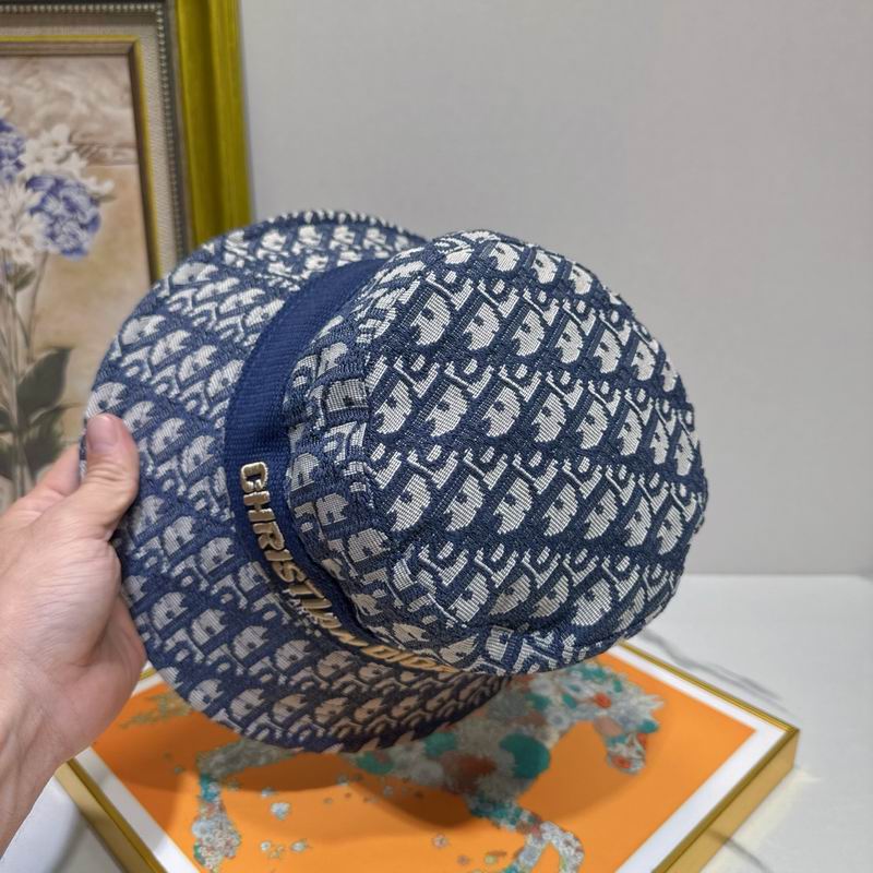 Dior hat (195)