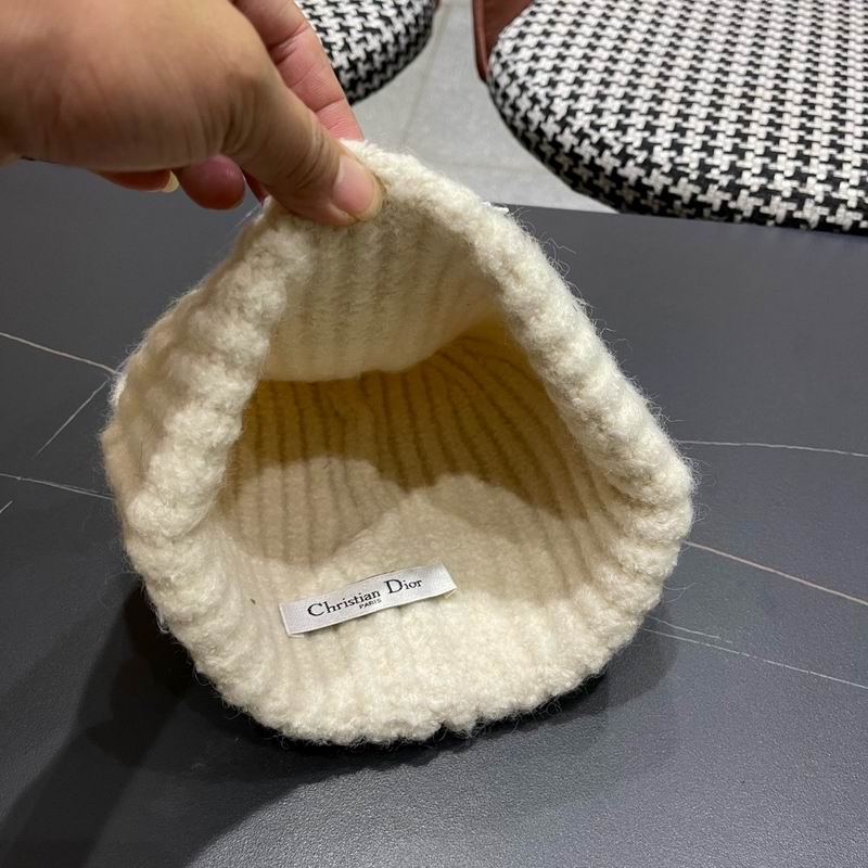 Dior hat (230)
