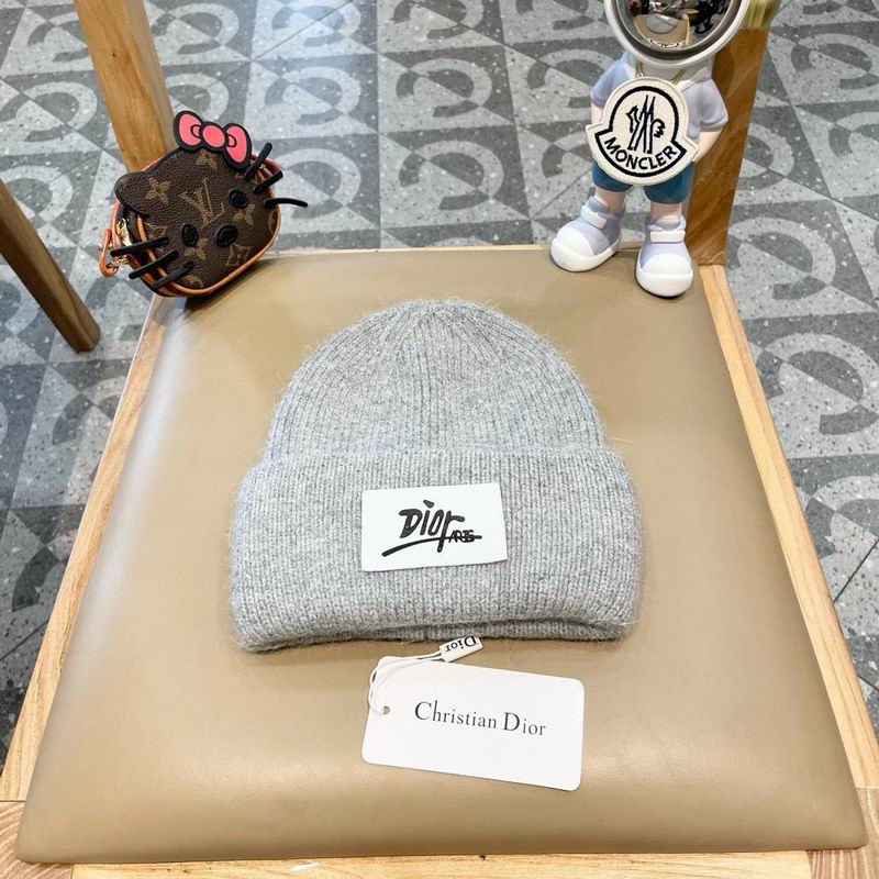 Dior hat (412)