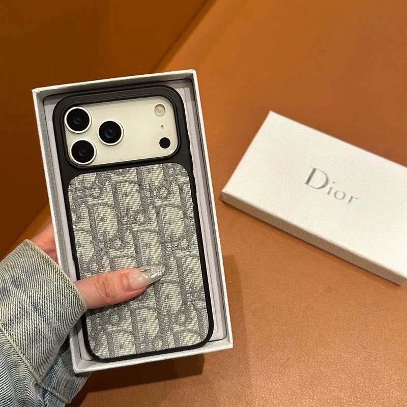 Dior iphone 17-17Pro max 22 (3)