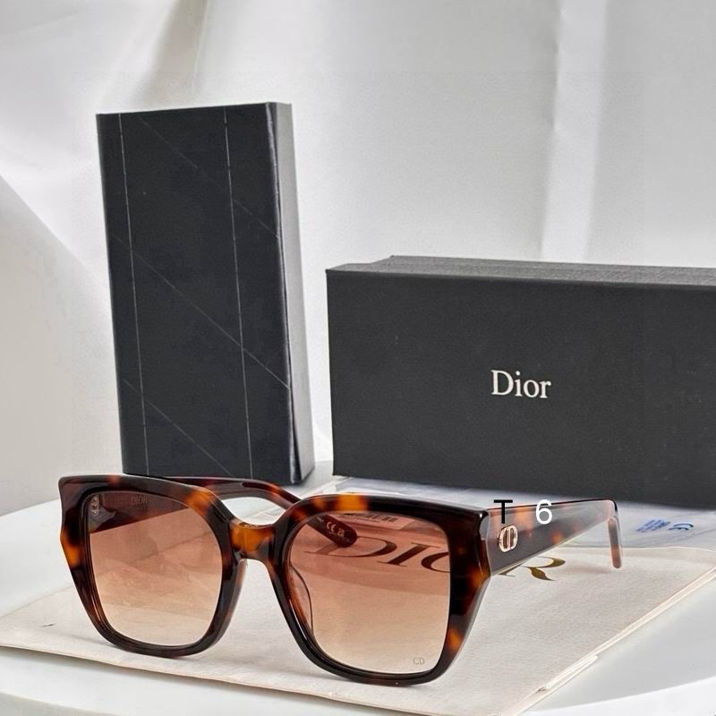 Dior low 54 18-140 e02