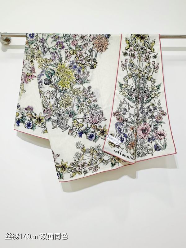 Dior scarf 140X140cm  70%羊绒30%真丝 E23 (19)