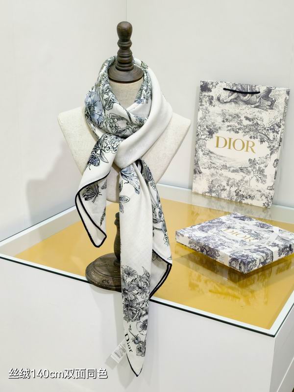 Dior scarf 140X140cm  70%羊绒30%真丝 E23 (2)