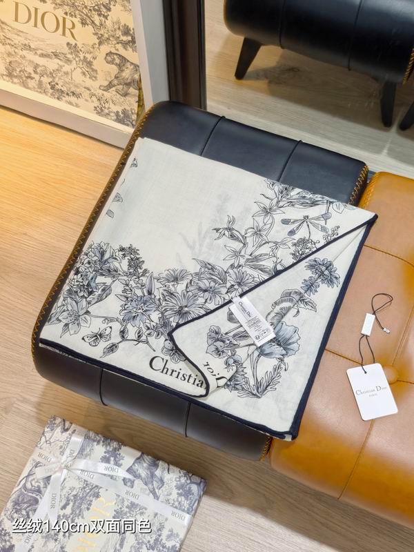 Dior scarf 140X140cm  70%羊绒30%真丝 E23 (7)