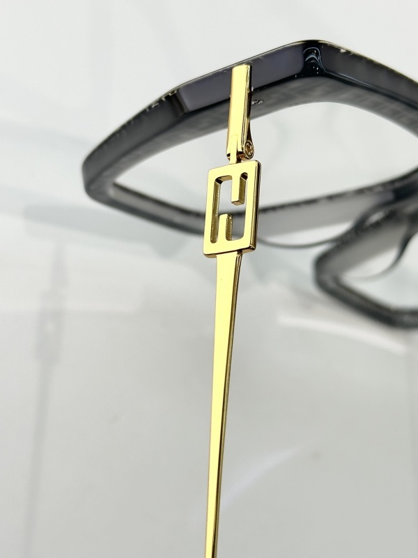 Fendi Glasses smr (194)