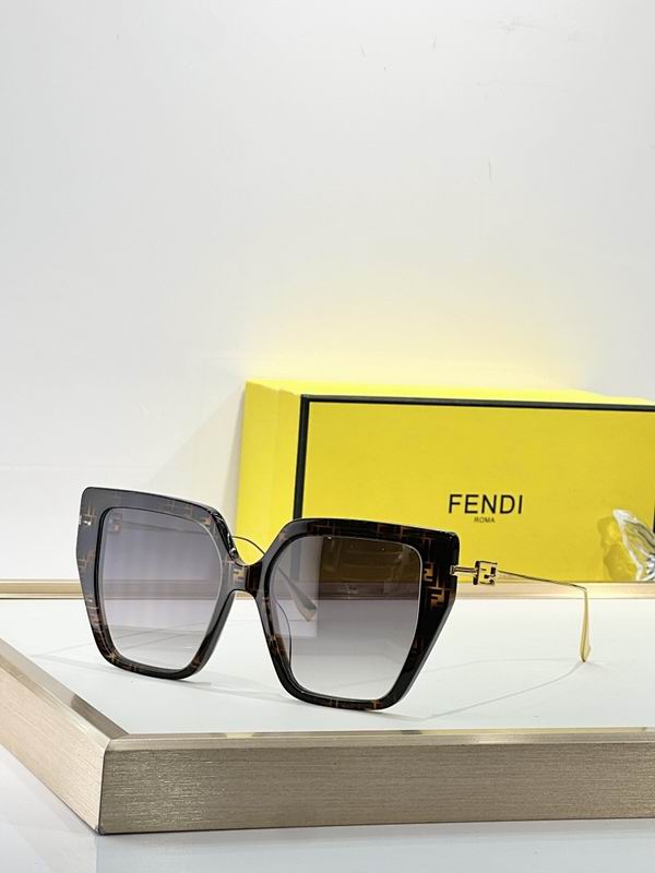 Fendi Glasses smr (201)