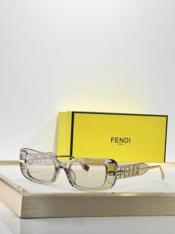 Fendi Glasses smr (304)