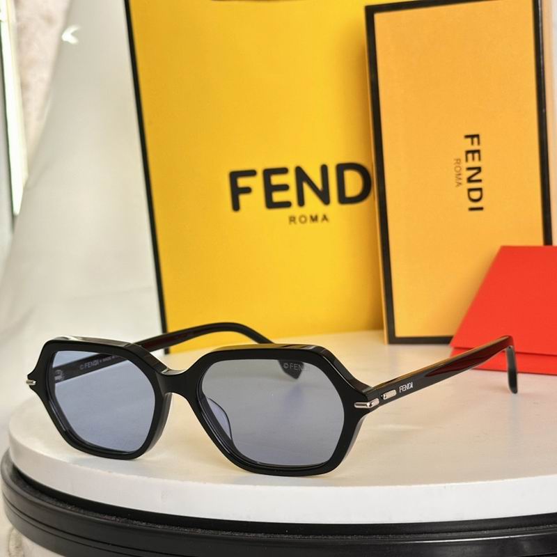 Fendi Glasses smr (57)