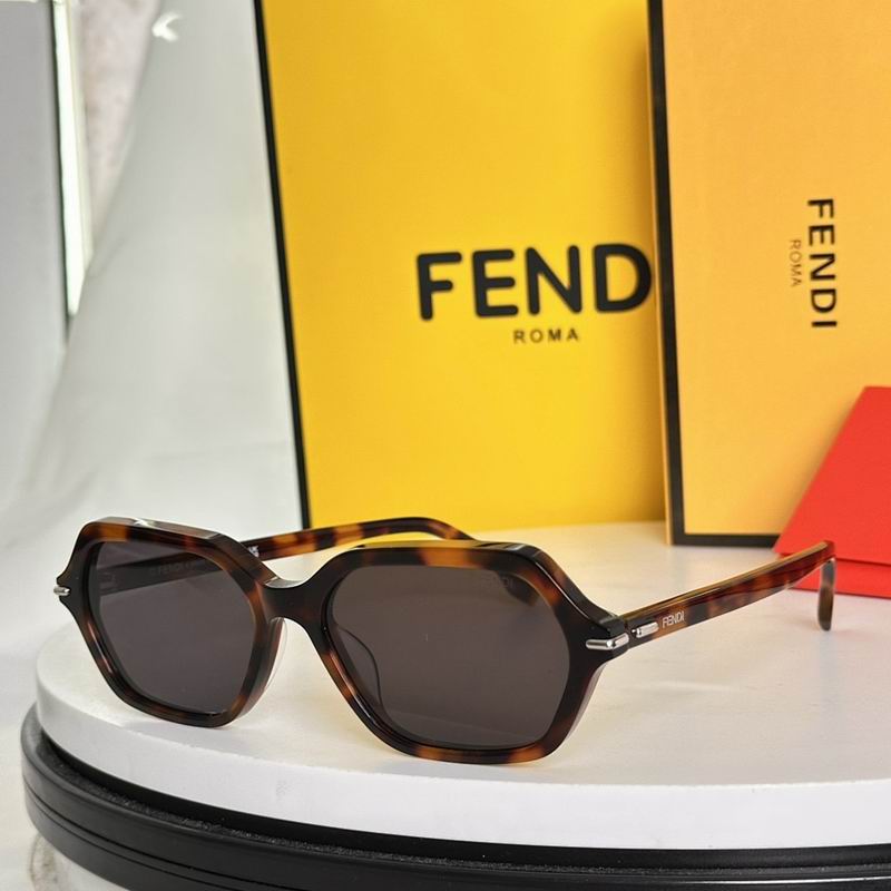 Fendi Glasses smr (58)