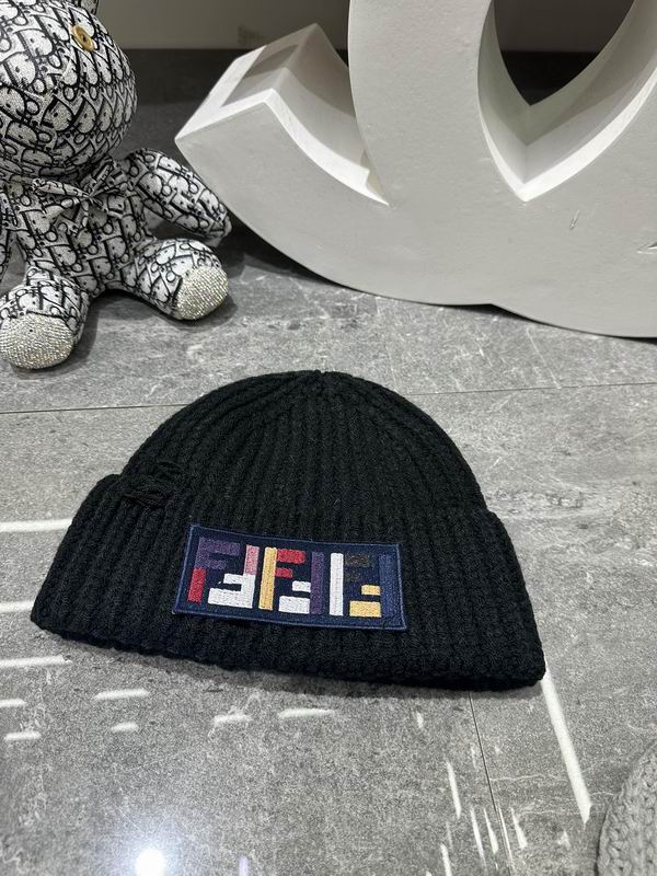 Fendi Hat dx (1700)