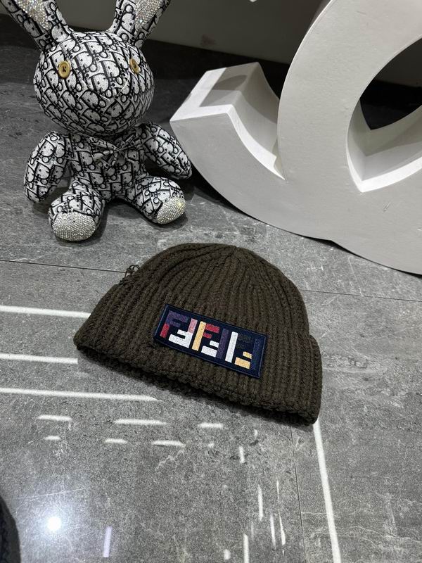 Fendi Hat dx (1702)