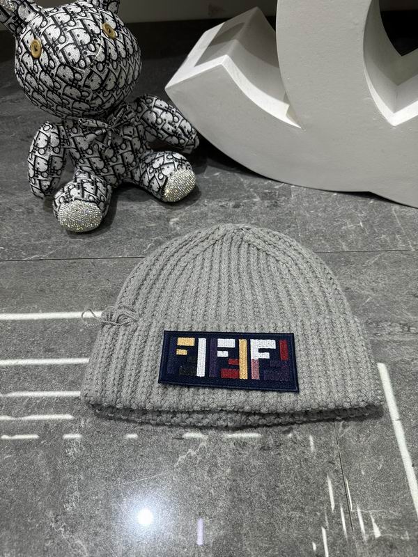 Fendi Hat dx (1704)